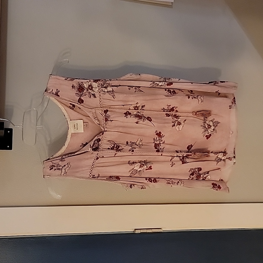 Sleeveless summer top
